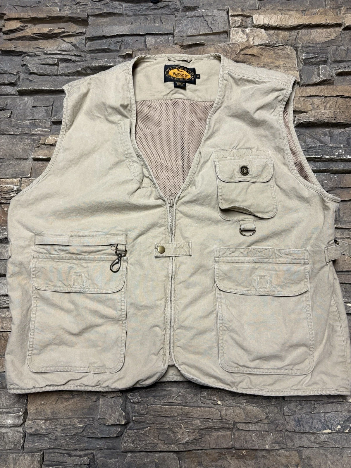 Vtg Woolrich Men’s Fishing Hunting Canvas Khaki Vest Sz XL Vented Pocket Outdoor
