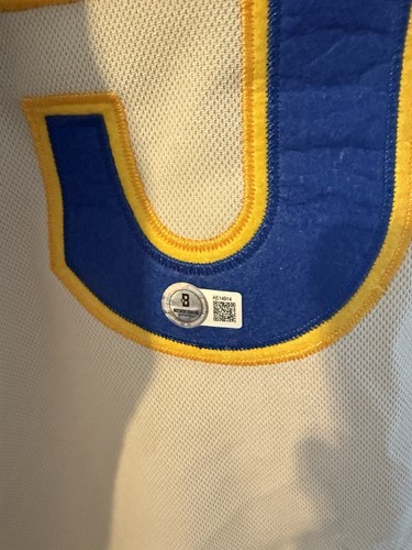 Colton Parayko Signed AUTOGRAPH 2025 Winter Classic Blues Jersey BAS BECKETT COA - Picture 3 of 4