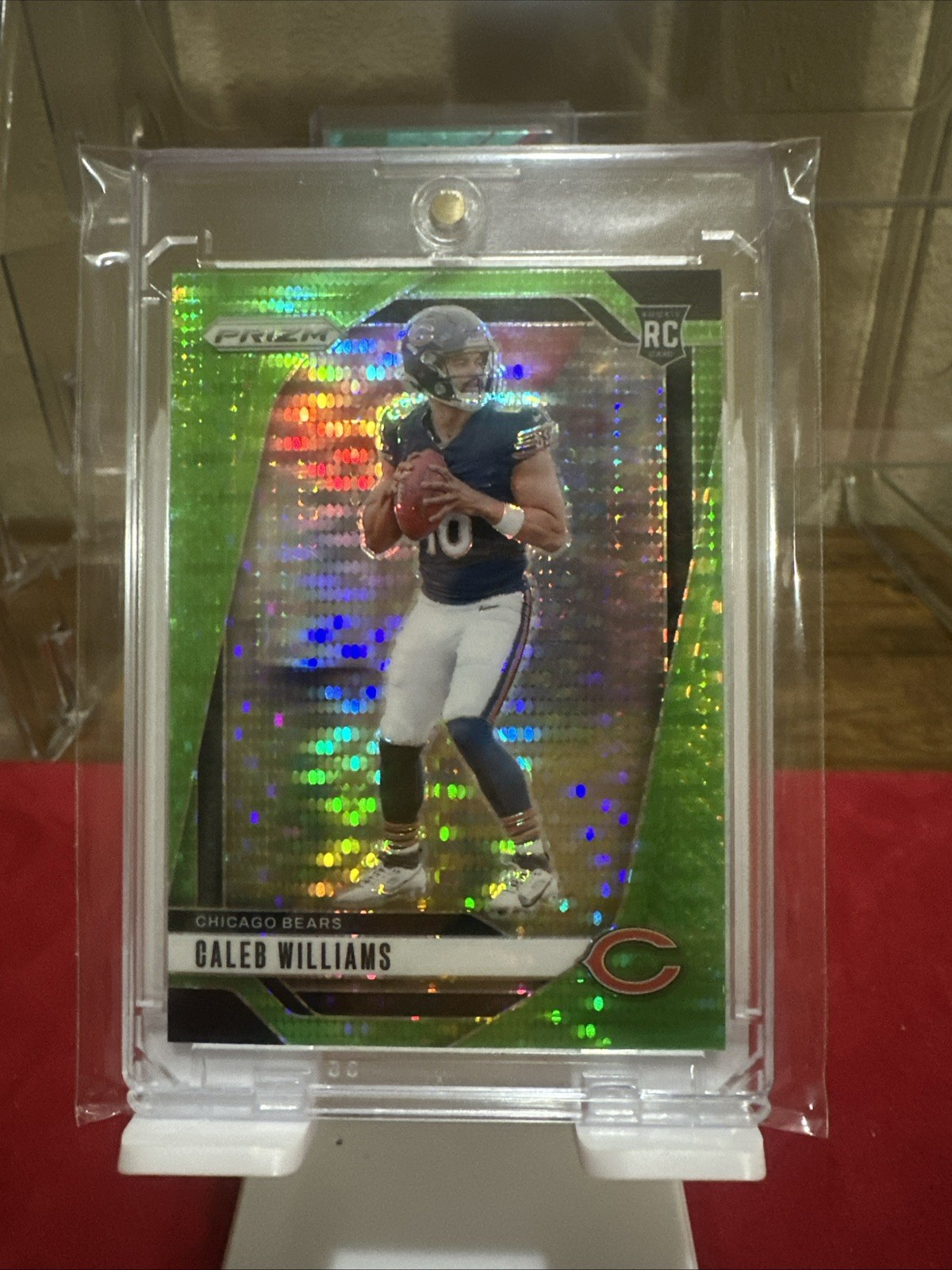 2024 Panini Prizm - Rookies Caleb Williams #301 Neon Green Pulsar Prizm (RC)