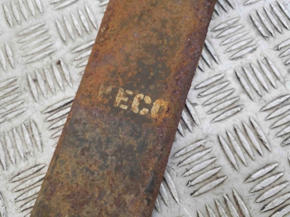 Barra transversal de muelle IVECO DAILY V Furgon/Estate 2.3 diésel 93 kW 2014 26830642 Foto 3 de 4