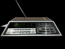 Vintage GE 7-4687A Clock Radio FM/AM TV Sound Bands Woodgrain – Tested, Works!