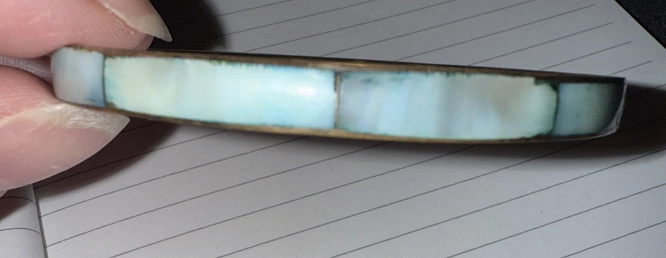 Brazalete Apilable De Colección Tono Latón Dorado Madreperla Foto 3 de 4