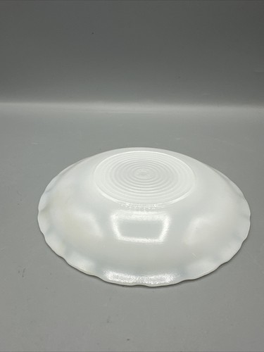 Vintage White Milk Glass Scalloped Edge Saucer Plate 6" Ridged Mid Century - Imagen 4 de 6