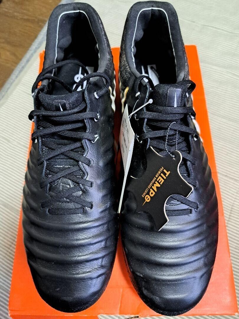 Nike Tiempo Legend VII HG-E Black Soccer Cleats US 11 With Nike Tiempo Legend VII HG-E Black Soccer Cleats US 11 With