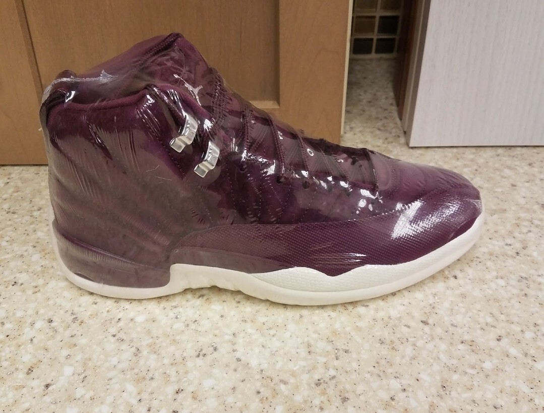 nike air jordan retro 12 bordeaux