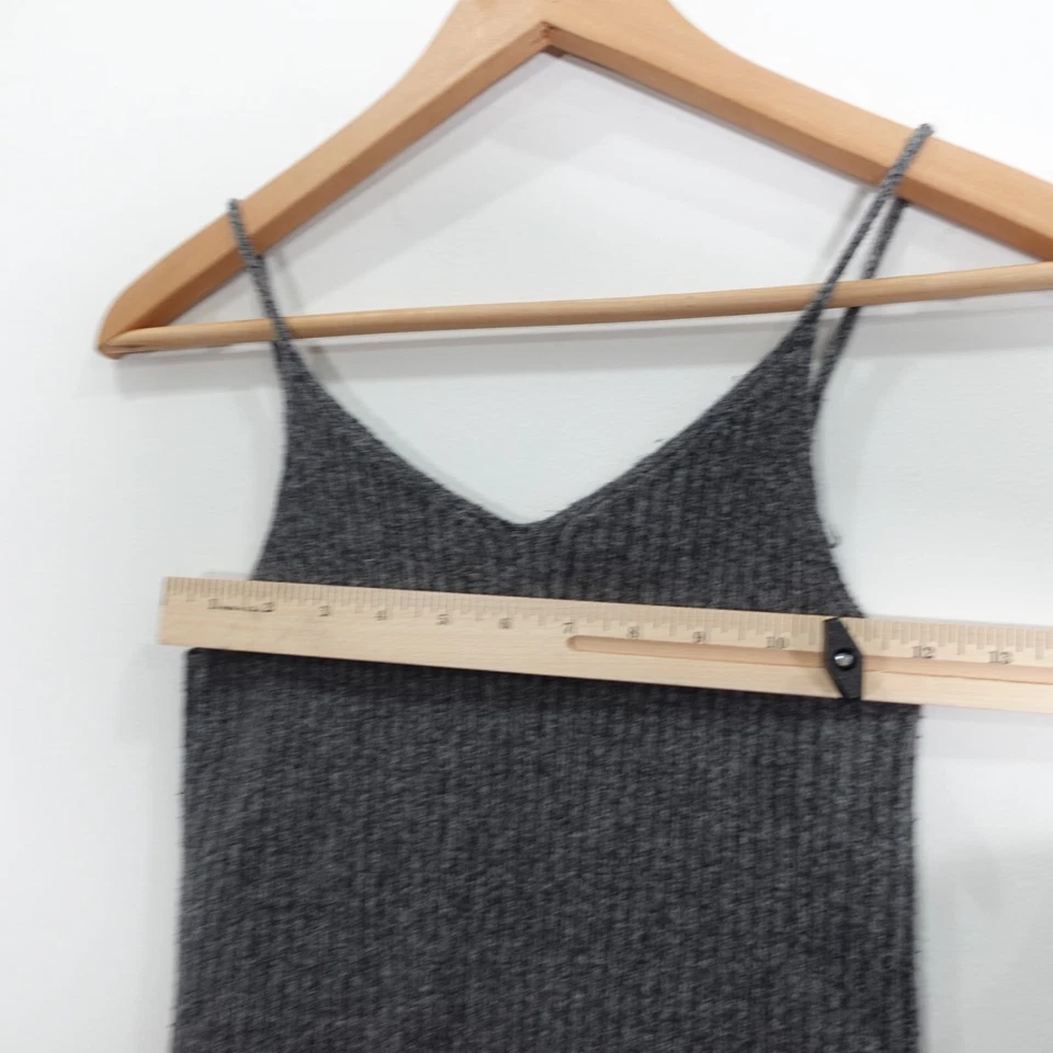 Camiseta sin mangas American Eagle para mujer pequeña de algodón tejido cami cuello en V acanalada gris Foto 3 de 4