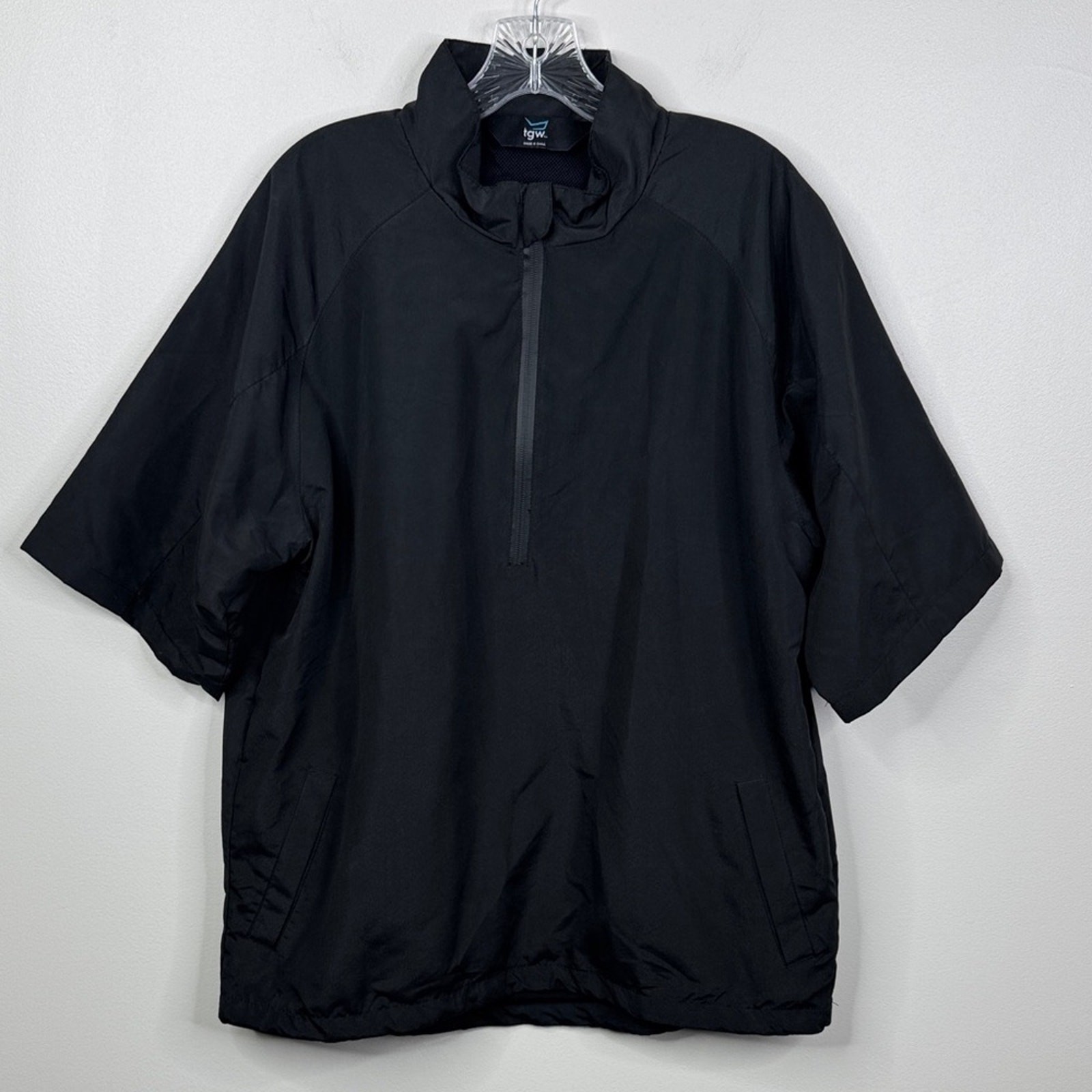 TGW Men's Black Short Sleeve Golf Rain Quarter Zip Pullover Windbreaker Large