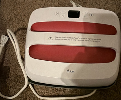 Cricut EasyPress 12X10 Sublimation Heat Press Digital Display 2005430