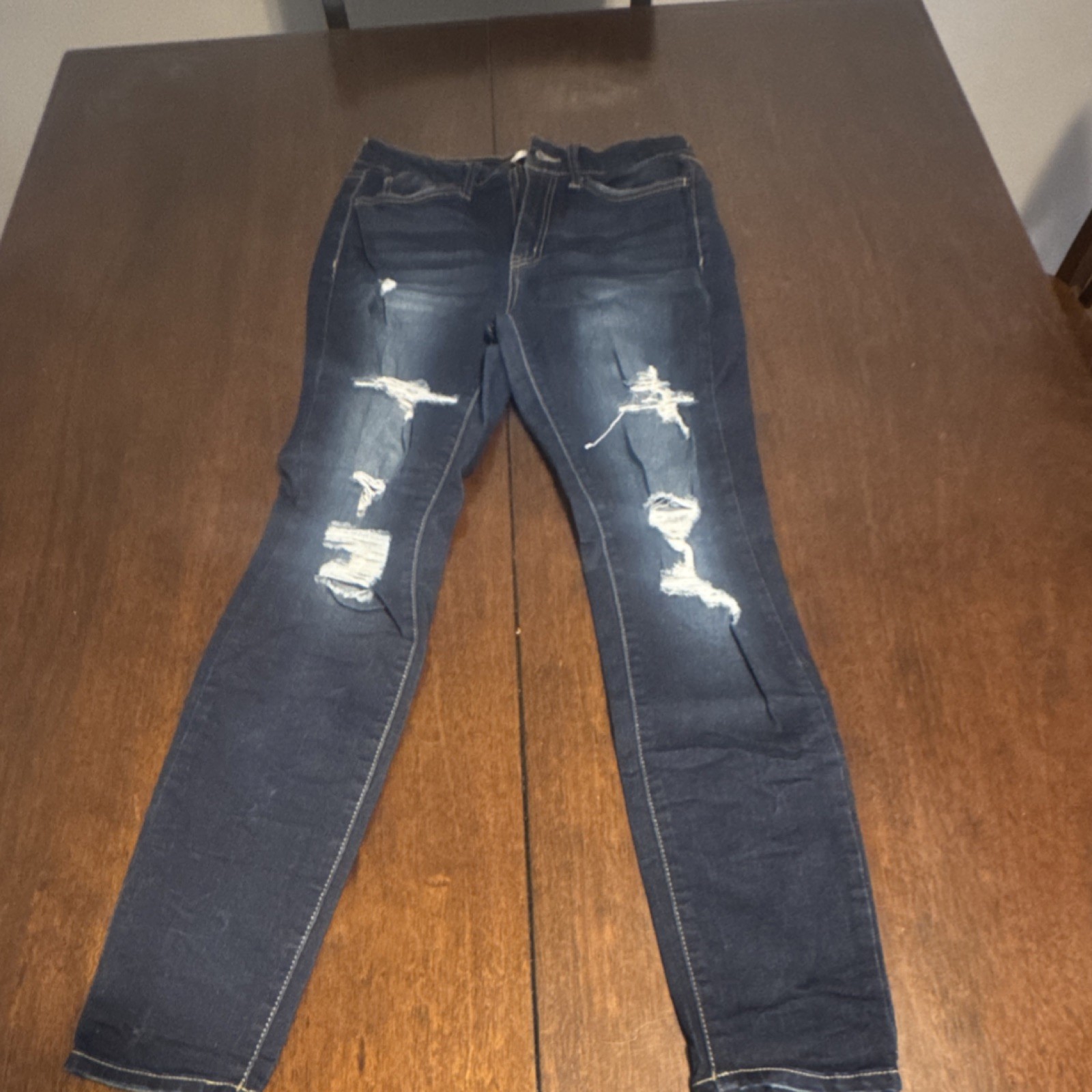 SO Women's Distressed Skinny Jeans Blue Medium Wash Stretch Button Zip 5-Pocket