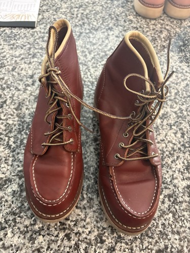Red Wing Women’s Moc Toe Boots