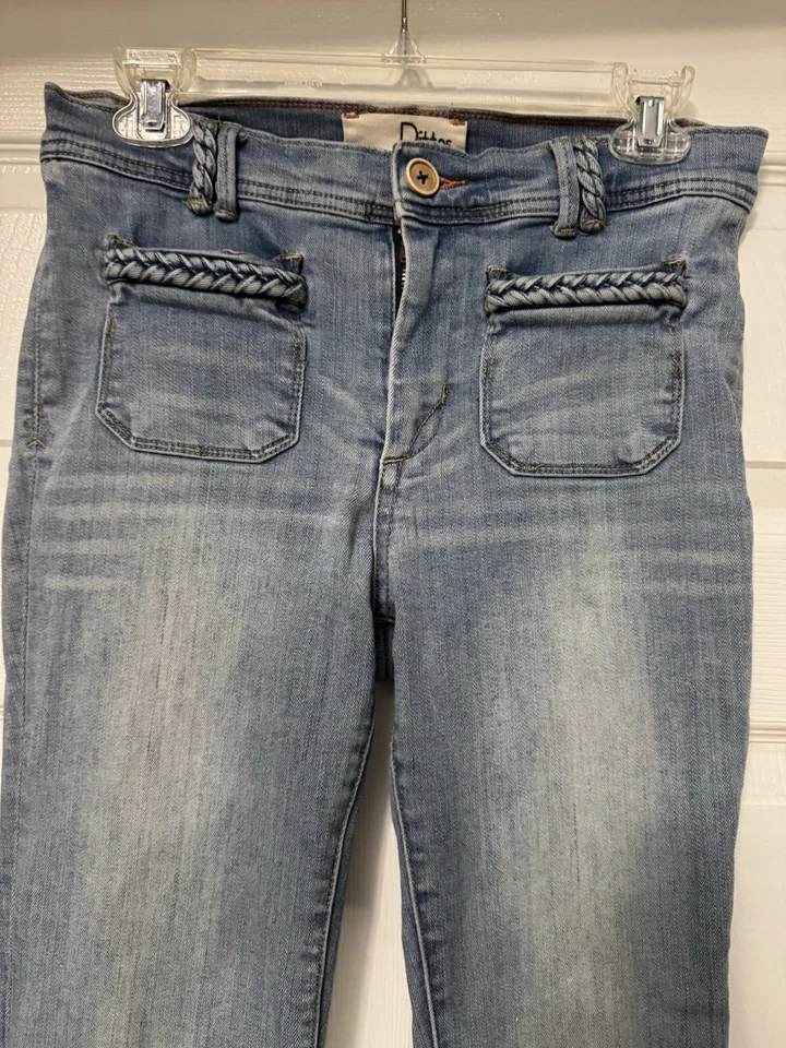 Pantalones de mezclilla acampanados talla 28/34 Dittos azul claro tiro alto para mujer Foto 2 de 4
