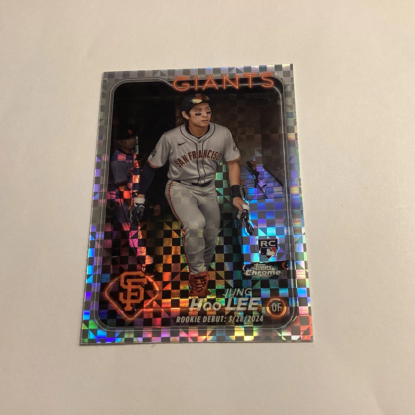2024 Topps Chrome Update Series - Rookie Debut Jung-Hoo Lee #USC185 Prism
