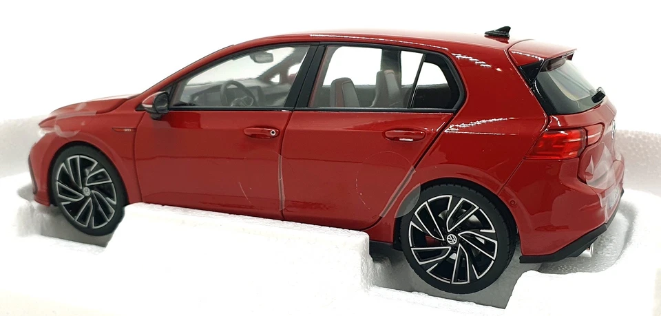 Norev escala 1/18 fundido 188595 - 2020 Volkswagen Golf GTi - Vermelho Tornado - Imagem 2 de 4