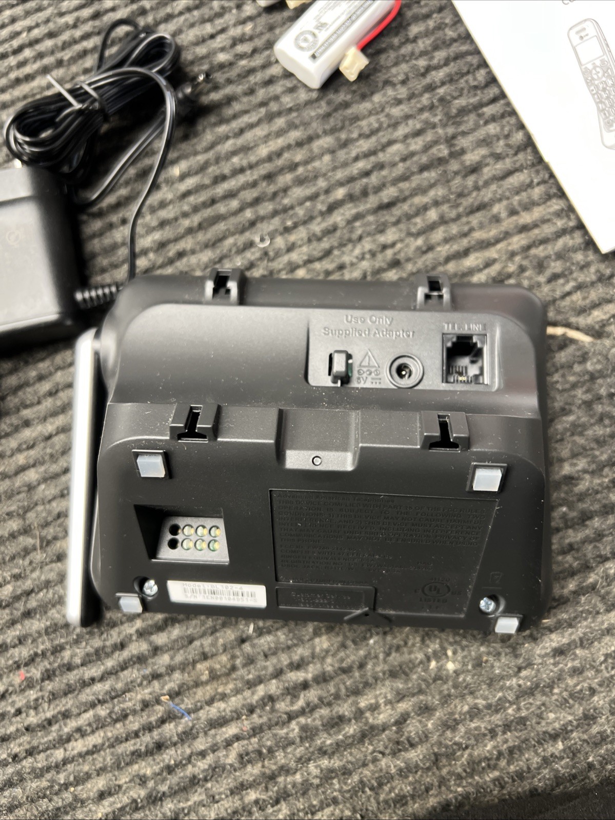 *Incomplete AT&T BL102-4 4Handset Cordless Phone Answering Machine Call Blocker