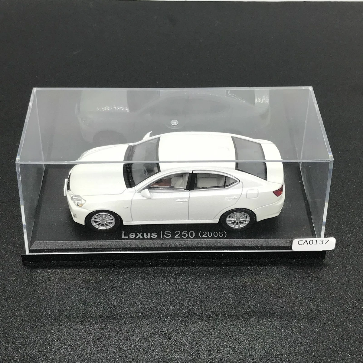 Mini Car Lexus IS 250 2006 White 1/43 Scale Box Display Diecast Vol 137