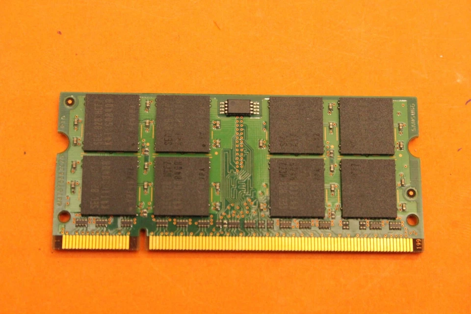 Samsung M470T5663CZ0 1 GB PC2-6400 DDR2-800 SODIMM Laptop - Image 3 of 4