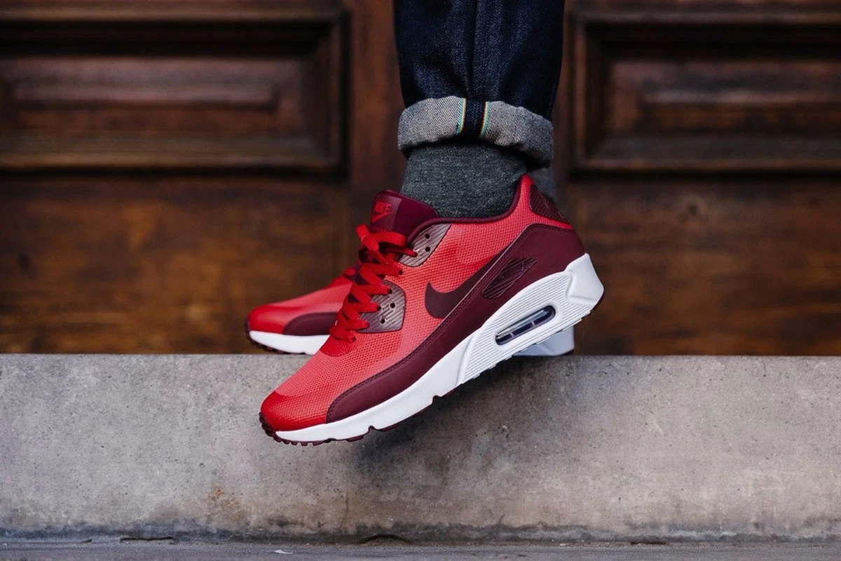 NIKE AIR MAX 90 ULTRA 2.0 ESSENTIAL 875695 600 UNIVERSITY RED Mens Sz 10 | eBay