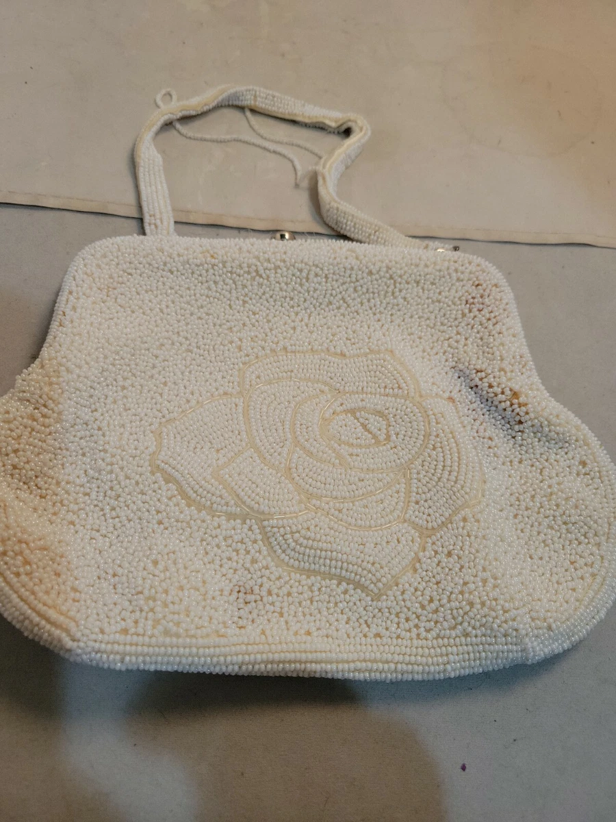 Le Regale White Beaded Purse Made In Japan needs repair