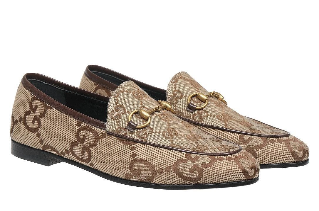 Beige shop gucci loafers
