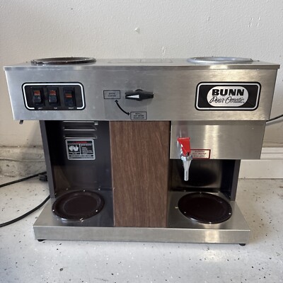 Bunn-O-Matic Pour-O-Matic Model VPSF Coffee Brewer- S.S./Wood Grain 2 Station