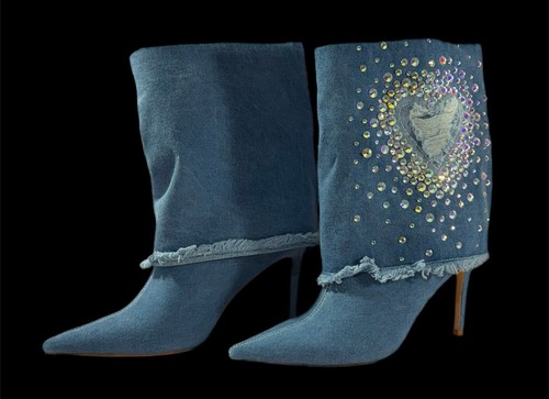 Dolls Kill Azalea Wang Esmeralda Denim Stiefel Gr. 8,5 Strass Herz Jeans Neu ohne Etikett - Bild 2 von 6