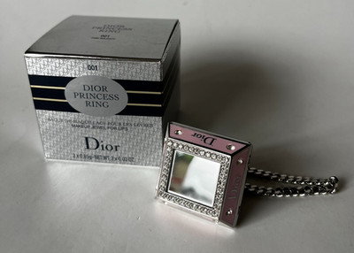 NEU IN OVP ..Seltenes SAMMLERSTÜCK Vintage Dior Princess Ring Makeup 001 Pink Majesty