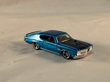Buick GSX 2010 Muscle Mania Blue MC5s Hot Wheels 1970