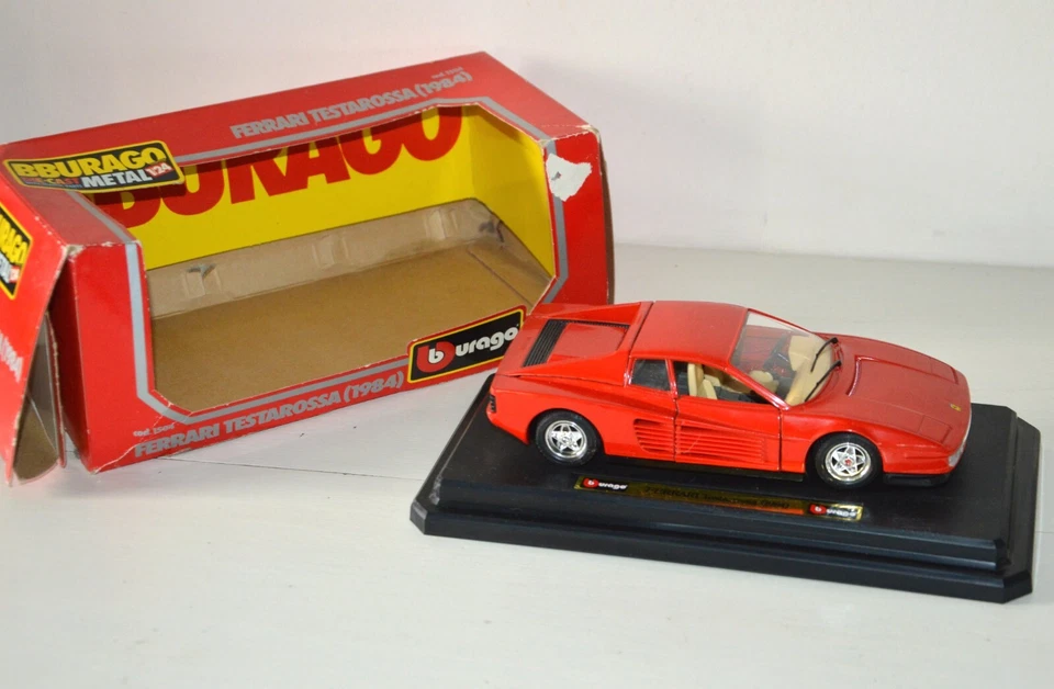 Ancienne voiture véhicule BBURAGO FERRARI Die cast TESTAROSSA 1:24 1504 Vintage - Photo 3/4