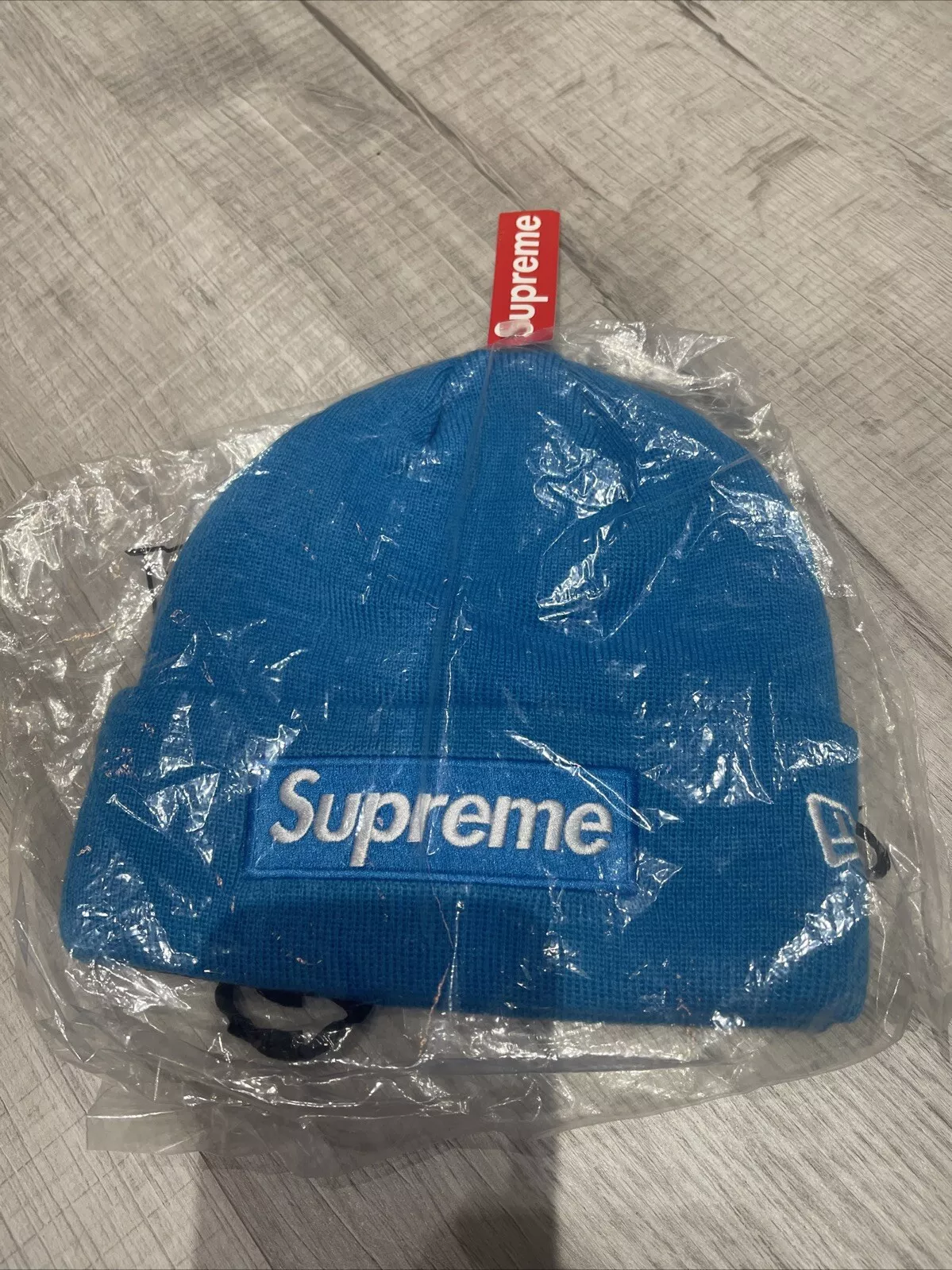 Bonnet Supreme Box Logo FW18 / Bright Royal / Neuf / Original
