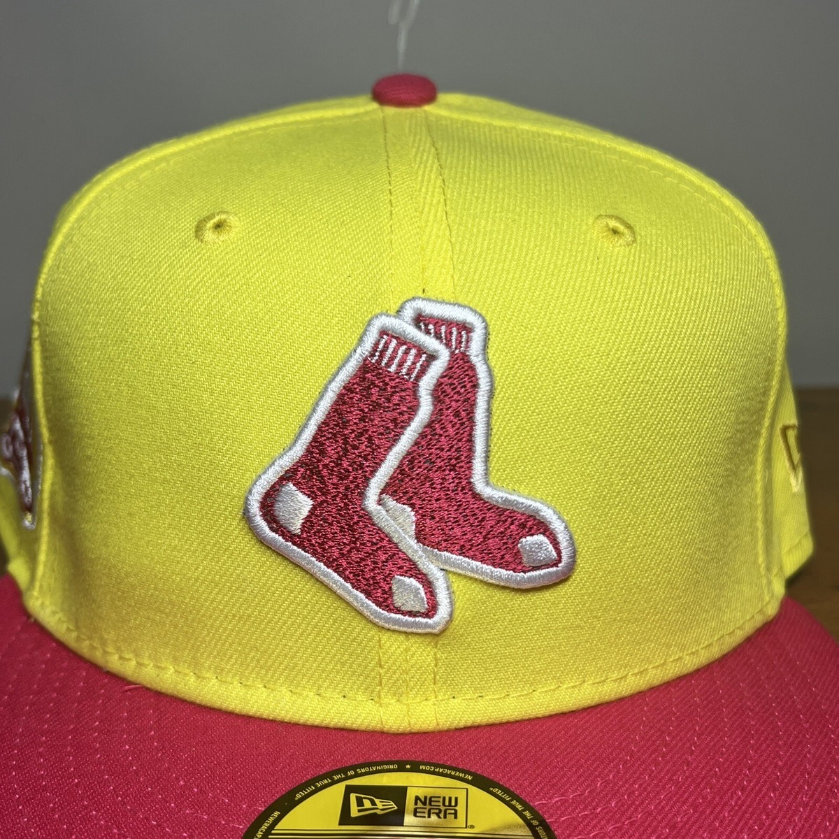 【US限定】New Era 59FIFTY Boston Red Sox ASG1999 LightYellow Boston Red Sox New Era 59Fifty Yellow Pink 1999 ASG Fitted