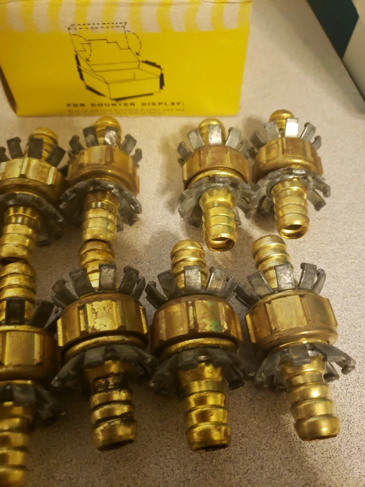 Caja Original De Colección De 10 Acoplamientos Nelson 1/2" Latón Ajuste Perfecto Mender Foto 2 de 4