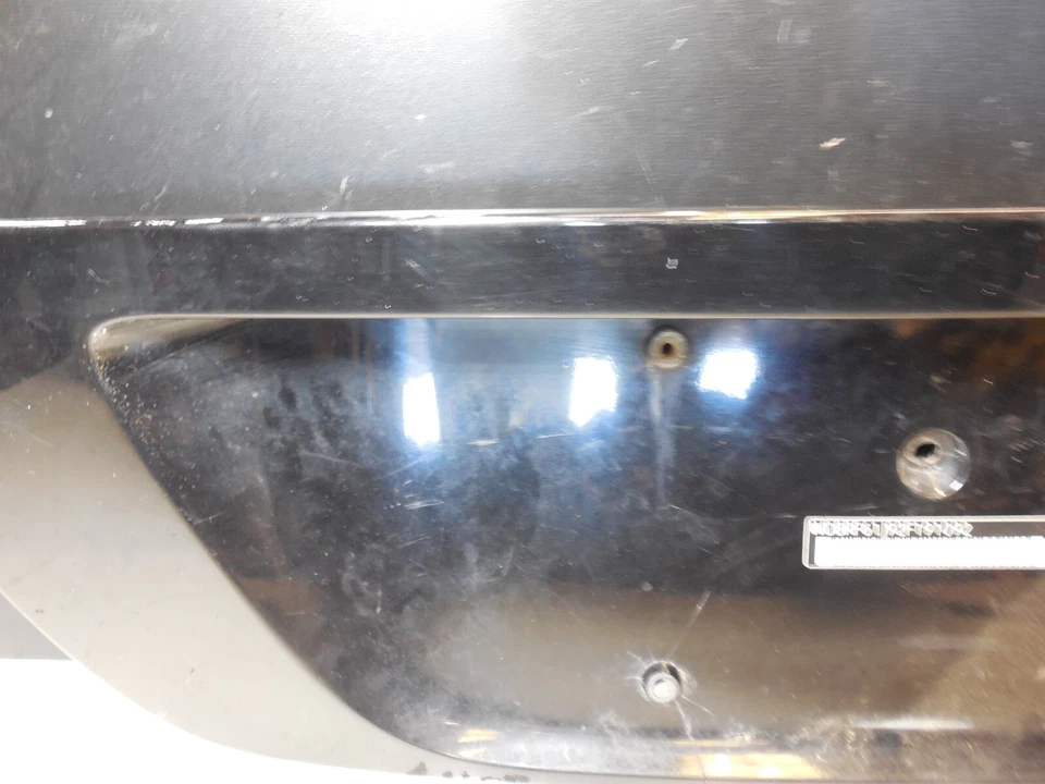 01-07 Mercedes Benz W203 C230 C280 negro maletero acabado placa licencia 2037500181 Foto 2 de 4