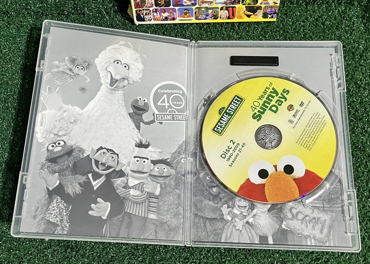 Sesame Street 40 Years of Sunny Days 2 DVD Boxed Set Elmo
