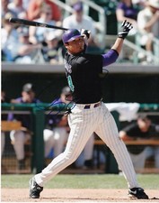 SERGIO SANTOS  ARIZONA DIAMONDBACKS   ACTION SIGNED 8x10