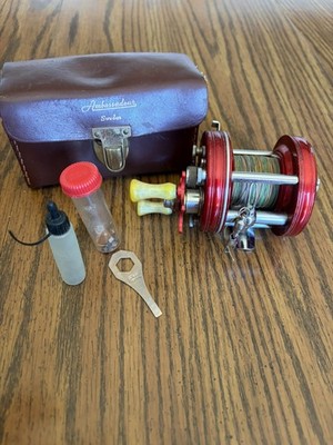 【値下げ】ABU Ambassadeur 5000レッド　1989年製 ABU Ambassadeur 5000 Vintage Fishing Reel Sweden. Red. 4 Screw