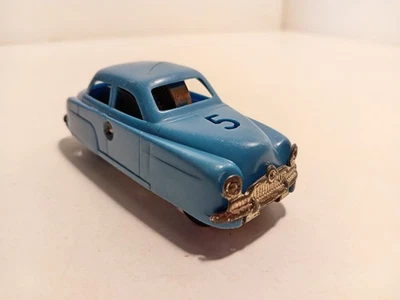 P JOUEF SIMCA 9 Aronde panamericaine N°5 mecanique plastique tole 1/43 BE - Photo 1/4