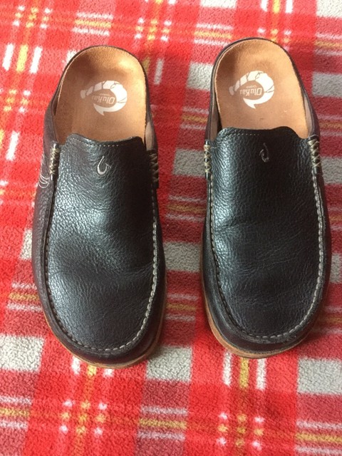 olukai mens slip ons