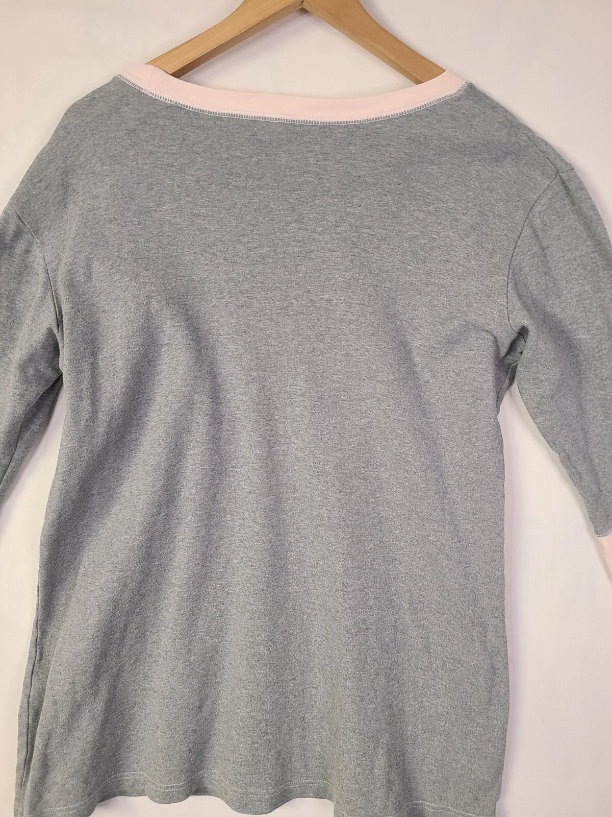 UNDERCOVER T shirt corta Victorias Secret da donna grigio puro cotone collo a V abito taglia large