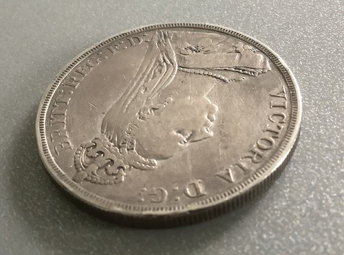 1887 QUEEN VICTORIA JUBILEE HEAD SILVER CROWN ~ Nice Condition~ Five Shilling - Picture 5 of 7