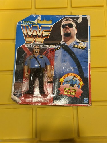 Vintage WWF Hasbro Big Boss Man Series 1 Blue Card...