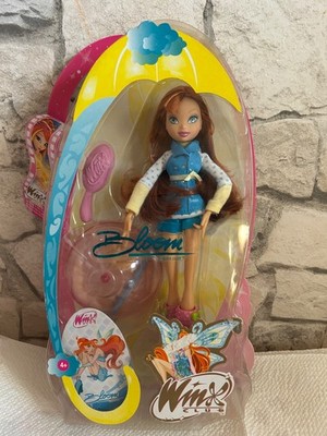 Winx Club Bloom Rain Outfit Version with umbrella (NEW/Neu)