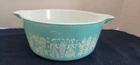 Pyrex Turquoise Amish Butterprint Casserole 475-B  1.5 (1 12) Quart RARE