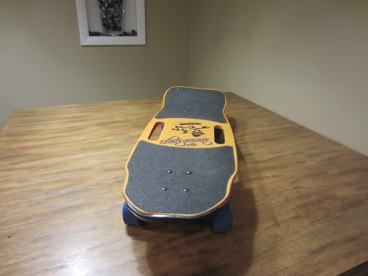 【中古品】VALTERRA スケートボード The Beach Boys Valterra The Beach Boys I get around Skateboard. 1987 Old