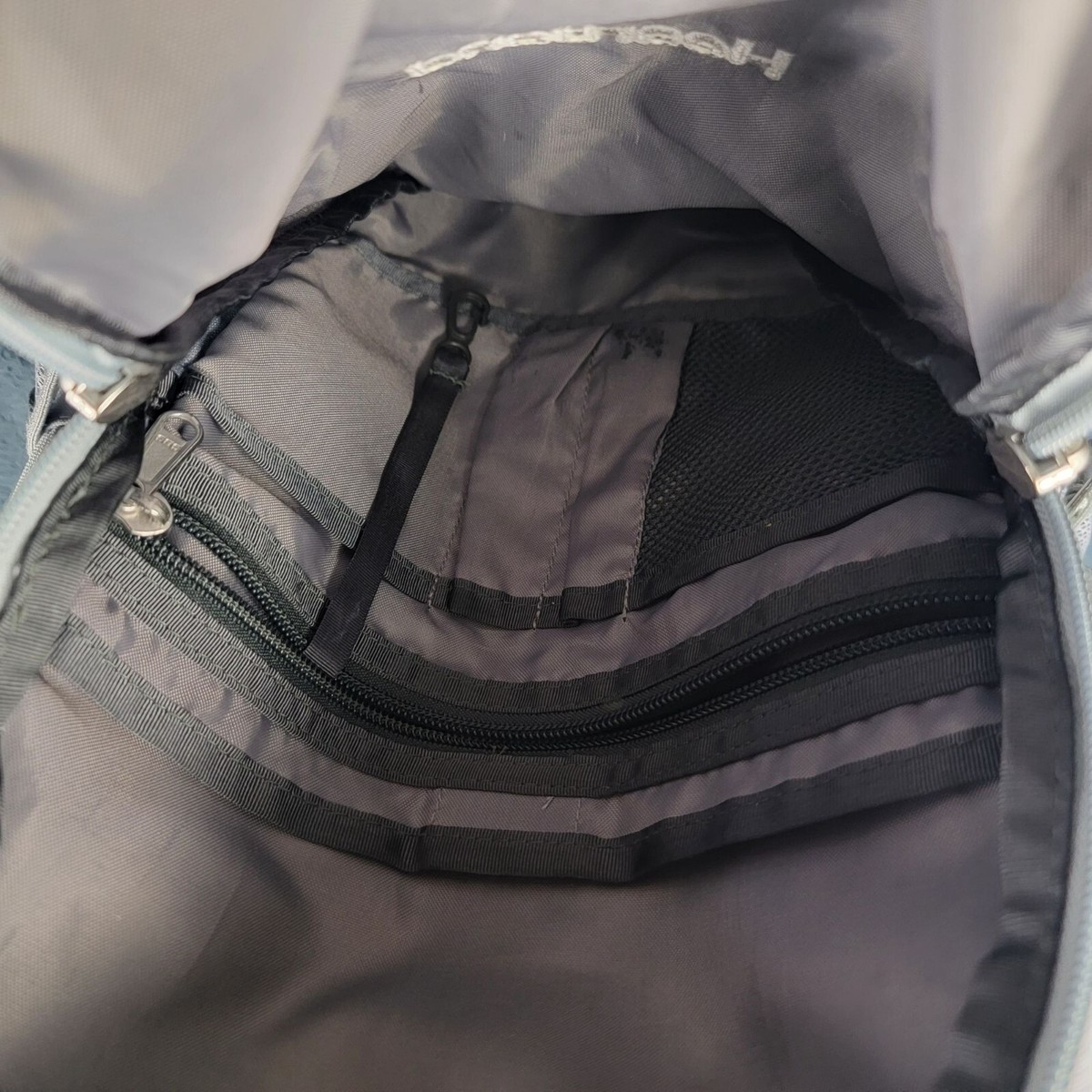 The North Face Connector Backpack Silver Gray Laptop Hiking  display picture 2