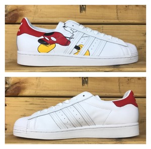 mickey mouse superstar