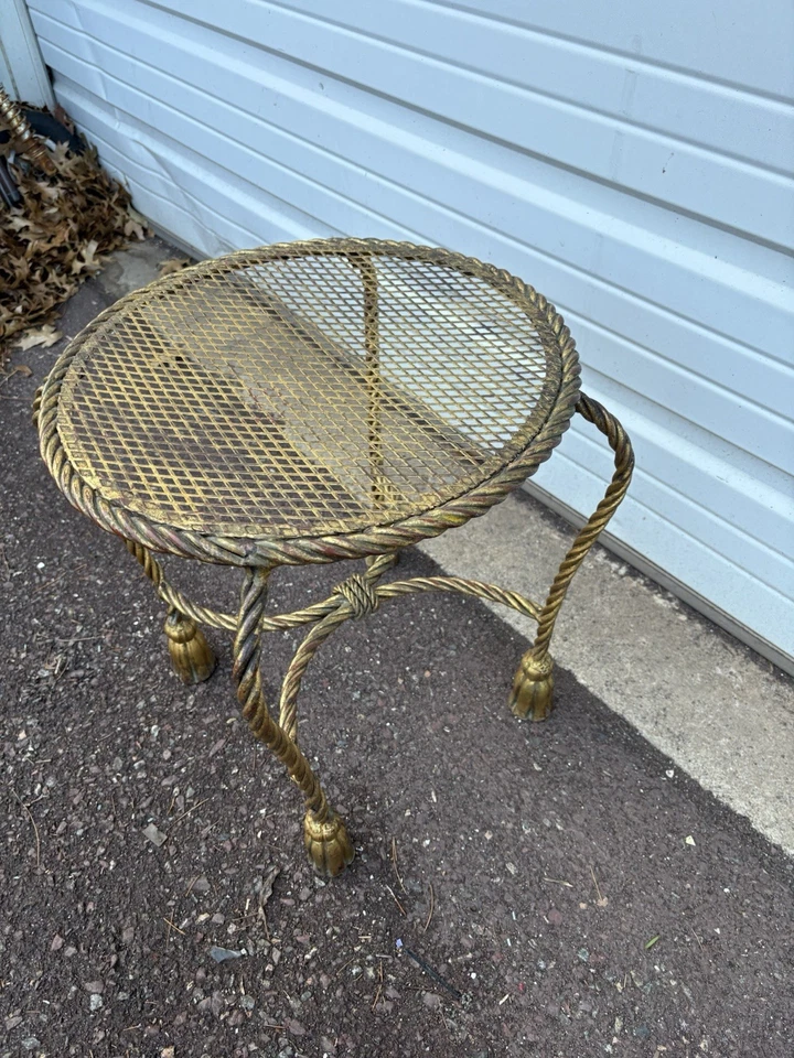 SILLA DE BANCO TABURETE Y BORLA DE HIERRO DORADO CUERDA DE METAL DE HIERRO DORADO VINTAGE ITALIA HOLLYWOOD REGENCY Foto 4 de 4