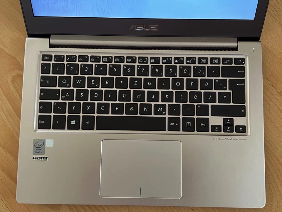 ASUS Zenbook UX303LA - Bild 4 von 4