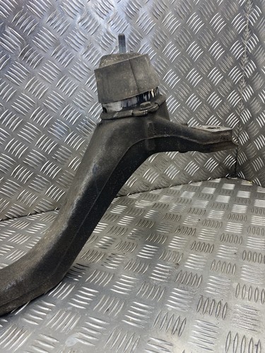 VW TOUAREG HYBRID 7P 2012 FRONT SUBFRAME CROSS MEMBER & ENGINE MOUNTS 7P0199207 - Picture 6 of 10