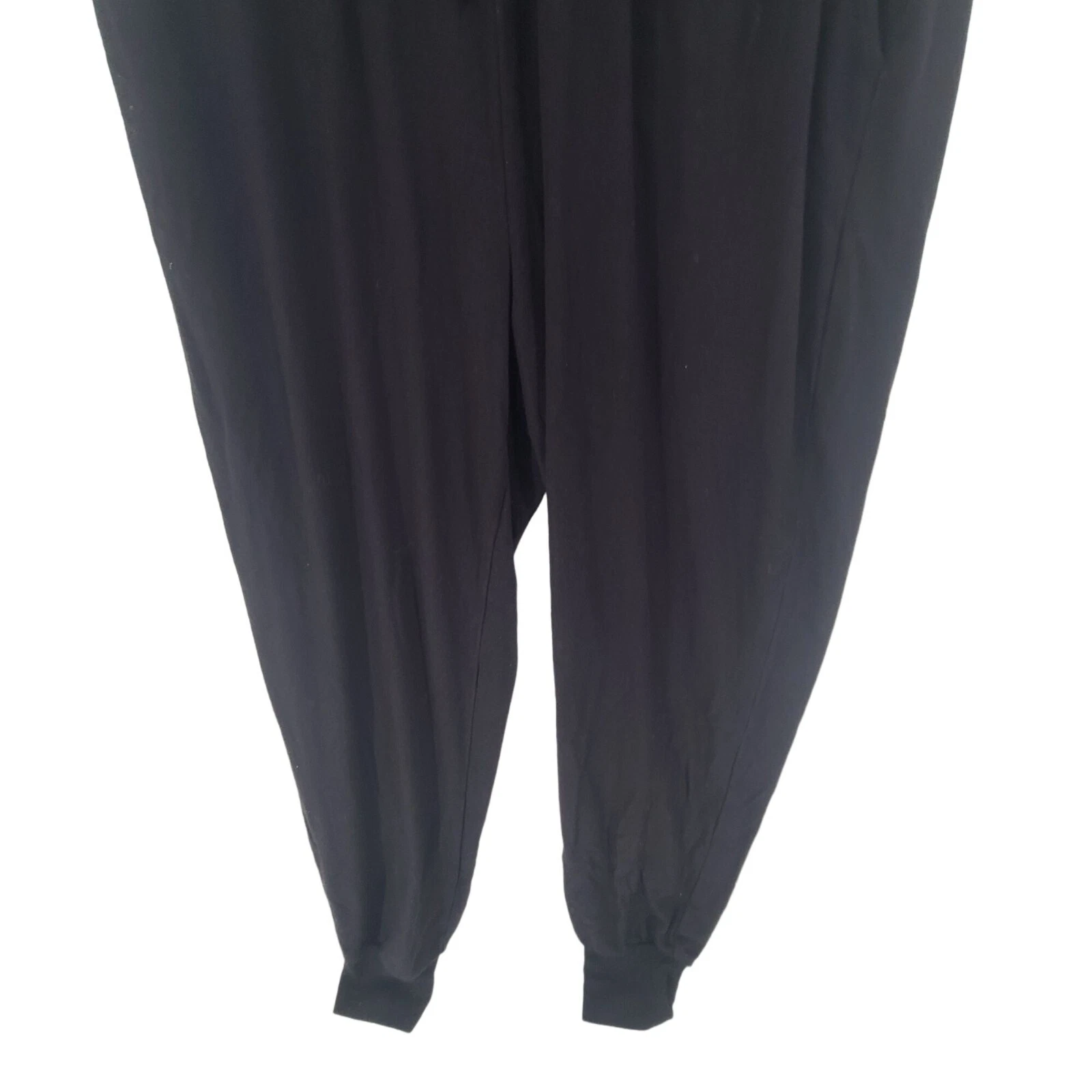 beyond-yoga sleeveless jumpsuit 