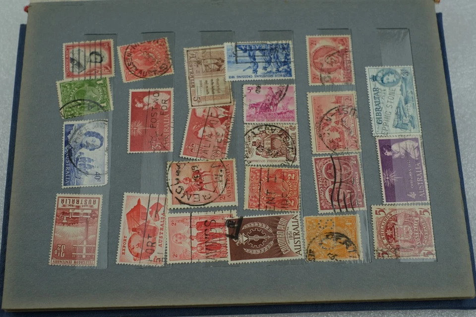 worldwide stamps collections lots album  Vintage Rare Classic Antique Genuine - Image 4 of 4